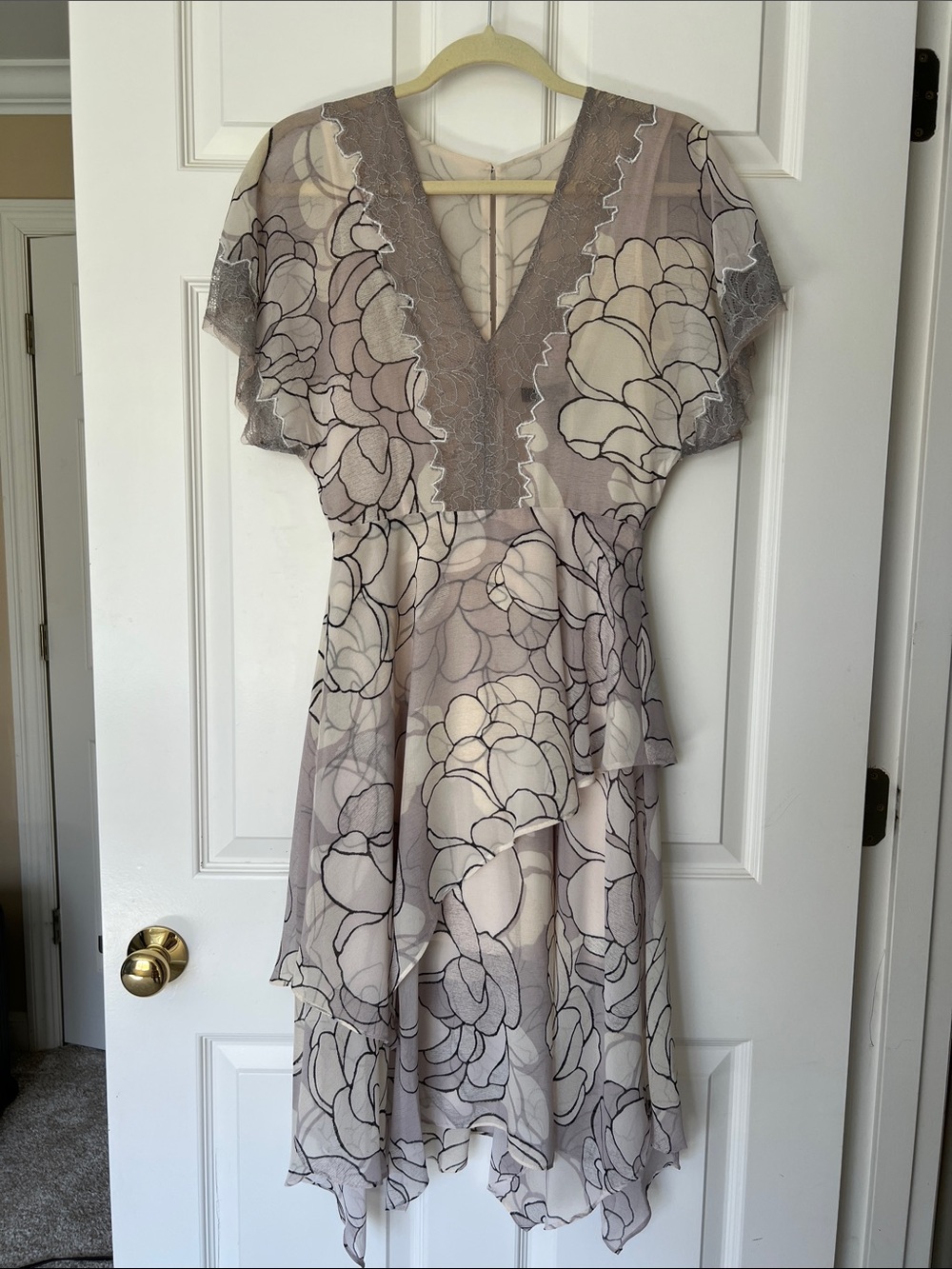 BCBGMaxAzria Taupe and Ivory Floral Chiffon Dress
